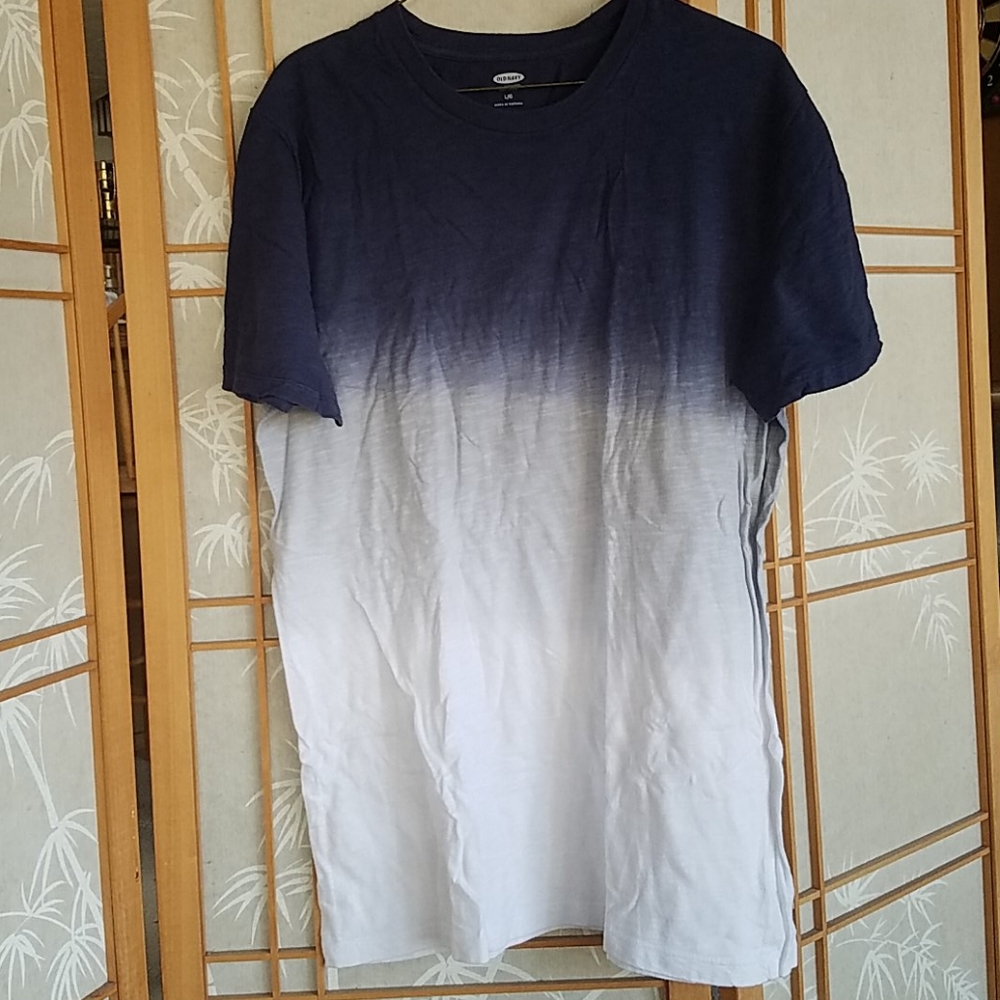 Old navy ombre Mens shirt